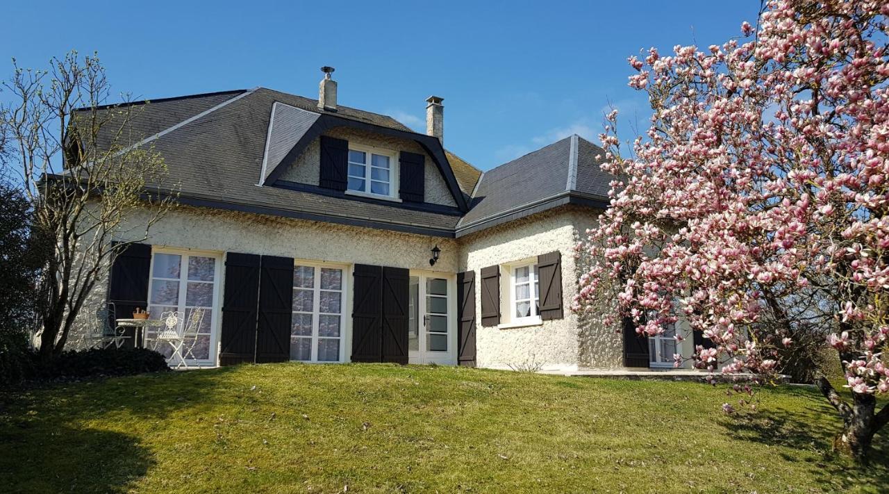 LA MAISON DU MUGUET - Accueil Chevaux - Horse Friendly Liart Extérieur photo